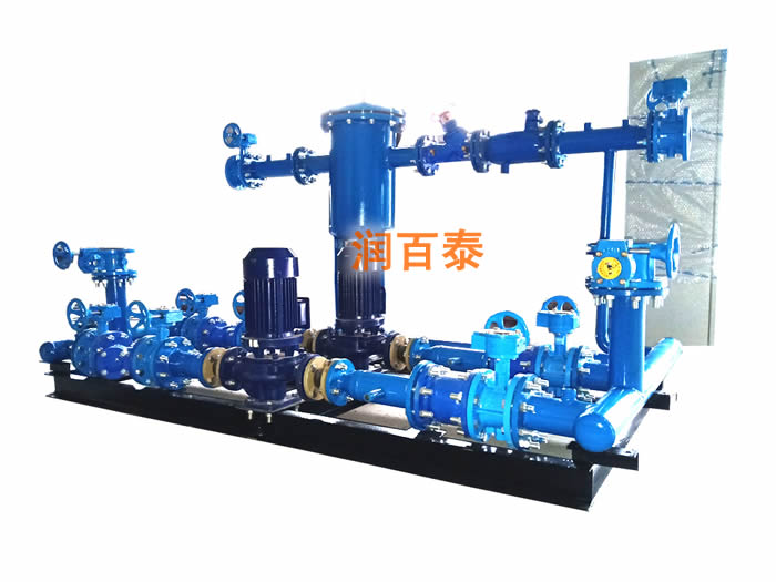 高低區(qū)直聯(lián)供采暖機組實圖