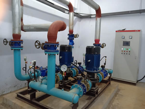 山西晉城高低區(qū)并網(wǎng)直連供暖機組